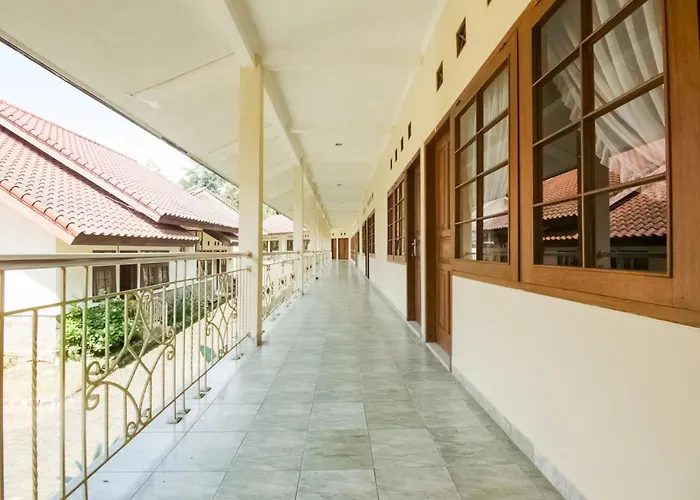 Hotel O Wisma Langen Werdhasih Semarang